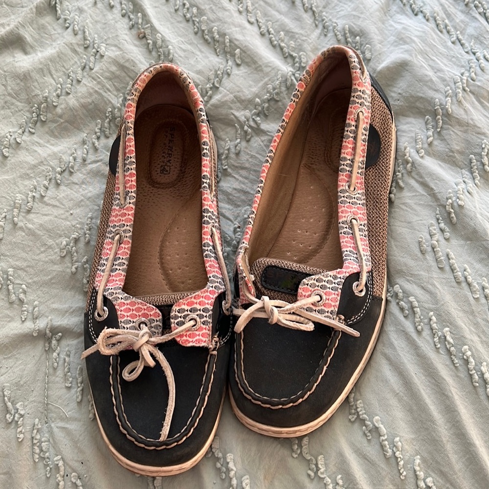 Sperry boat shoes